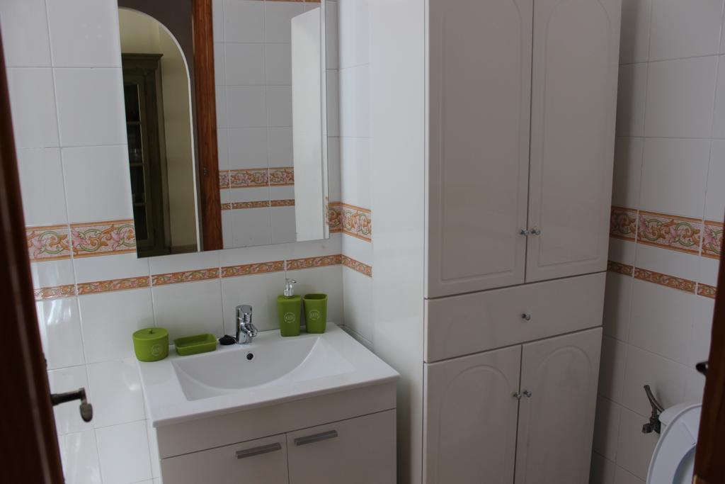 דירות טורבייחה Apartamento Mariposa חדר תמונה