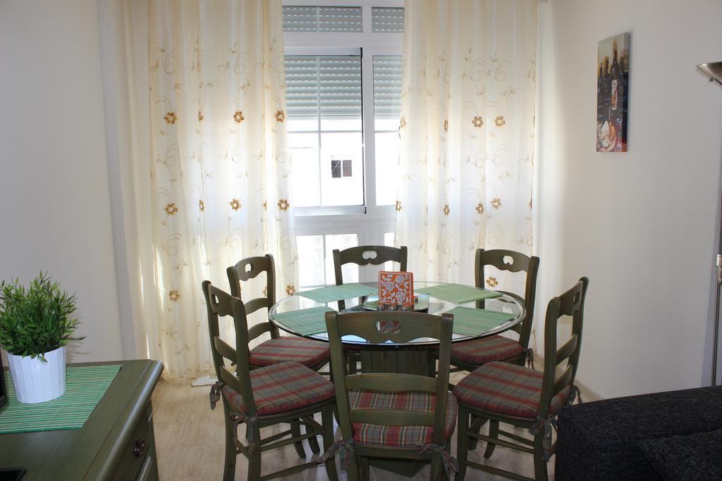דירות טורבייחה Apartamento Mariposa חדר תמונה