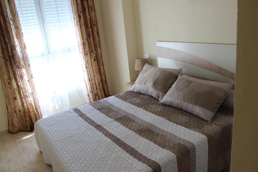 דירות טורבייחה Apartamento Mariposa חדר תמונה